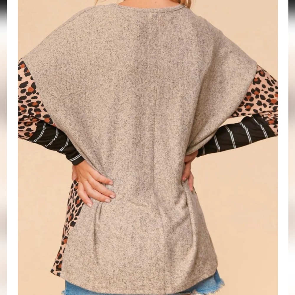 NWT Haptics Mixed Media Leopard Print Sweatshirt Oatmeal Size XL - Picture 5 of 10